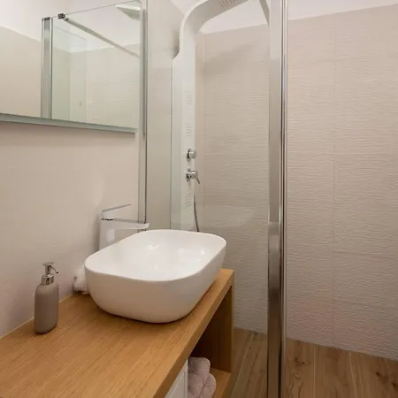 Palm Bay 1, Heated Pool - 5 M From The Sea Villa Ražanj