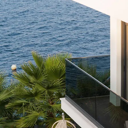 Βίλα Palm Bay 1, Heated Pool - 5 M From The Sea