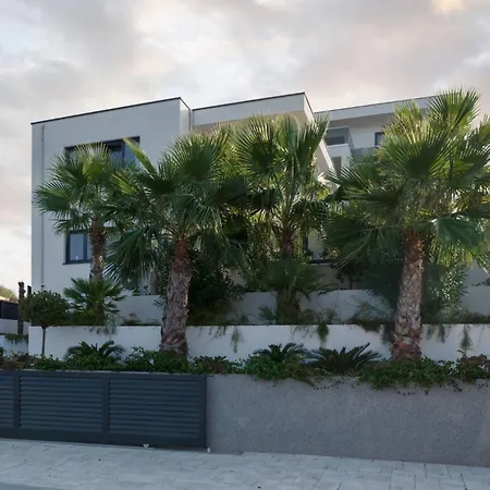 Palm Bay 1, Heated Pool - 5 M From The Sea Villa *